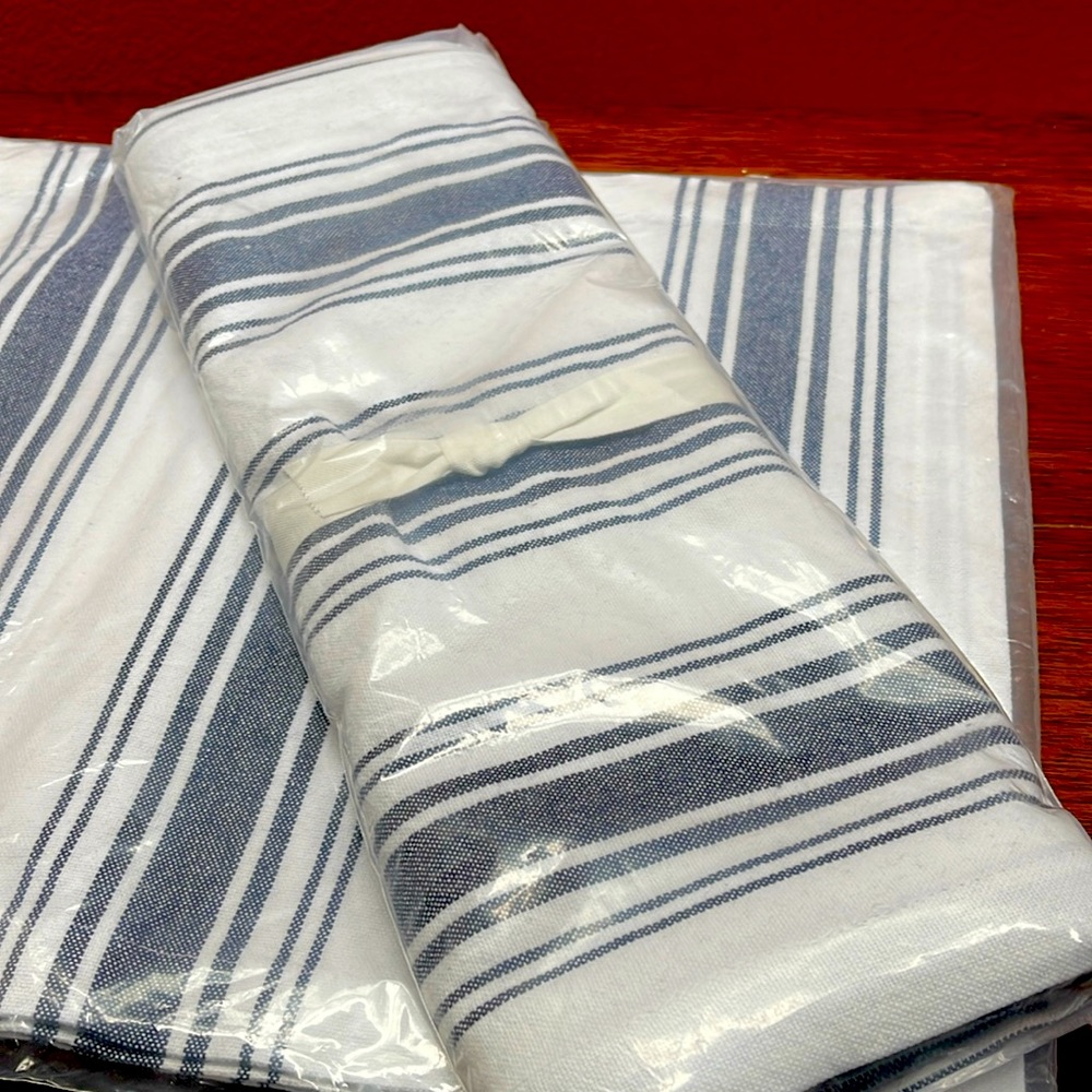 Mark & Graham Table Runner